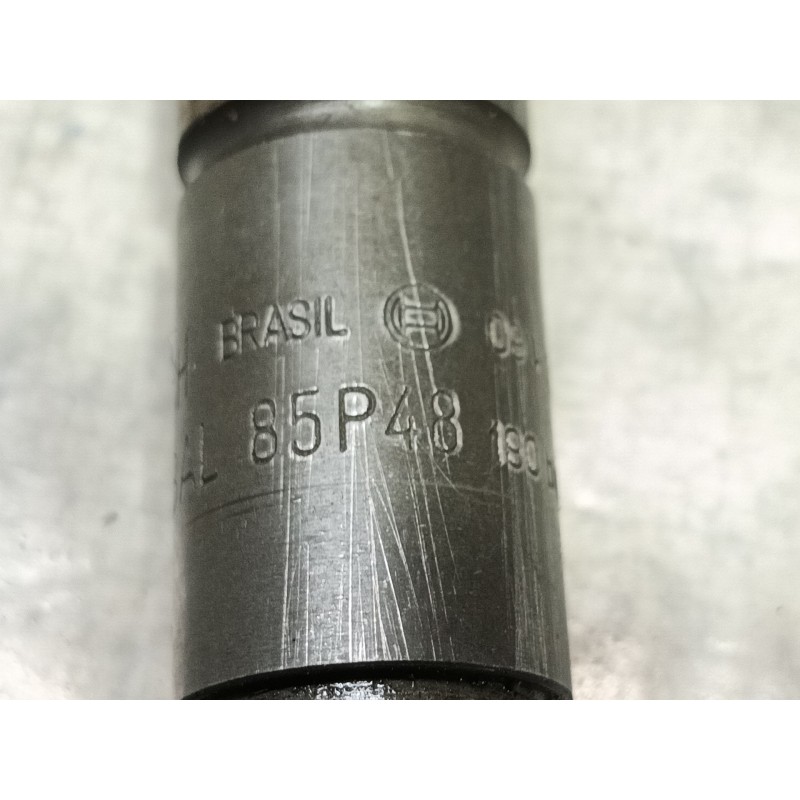 Recambio de inyector para nissan cabstar e tl35-1 referencia OEM IAM KBAL85P48  