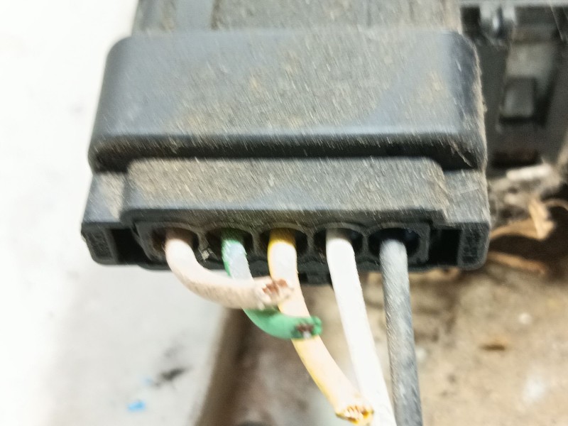 Recambio de motor limpia delantero para dacia duster ambiance 4x2 referencia OEM IAM   