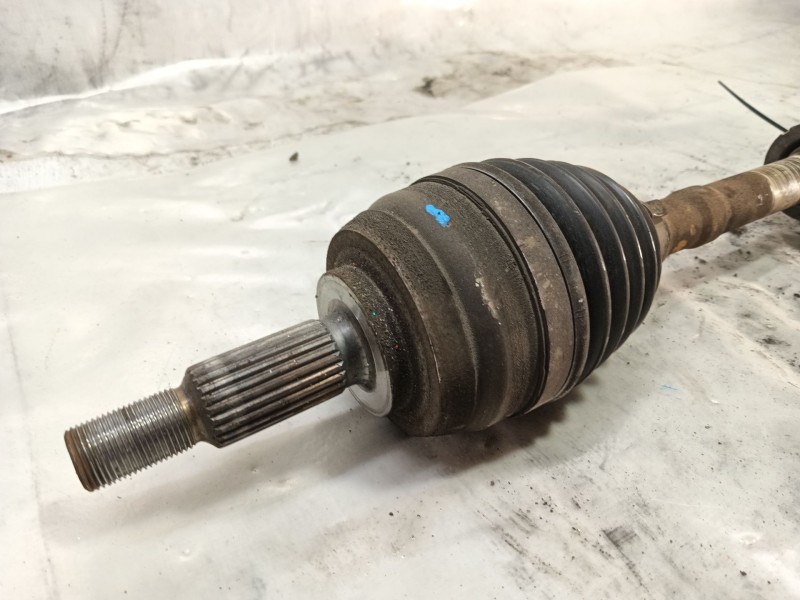 Recambio de transmision delantera izquierda para dacia duster ambiance 4x2 referencia OEM IAM   