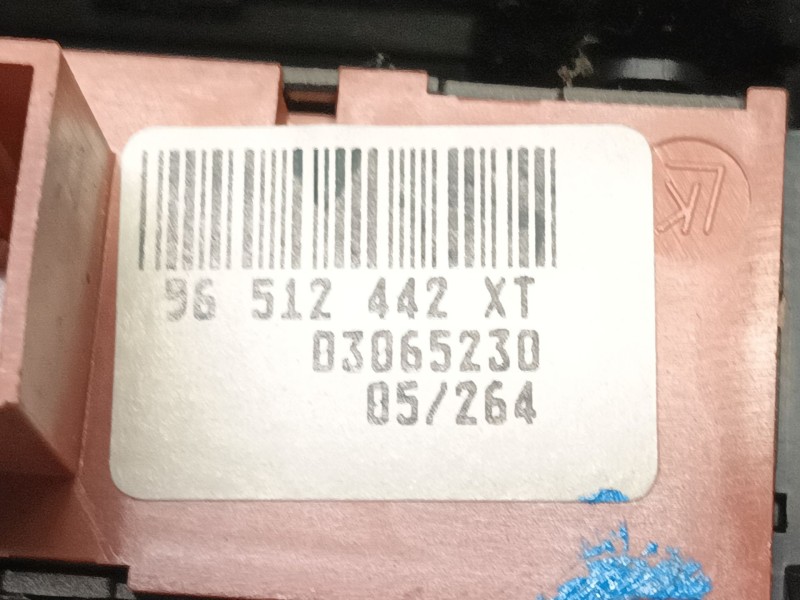 Recambio de mando calefaccion / aire acondicionado para peugeot 407 st sport referencia OEM IAM VP4PUH18C612FG 96573322YW FNPBOB