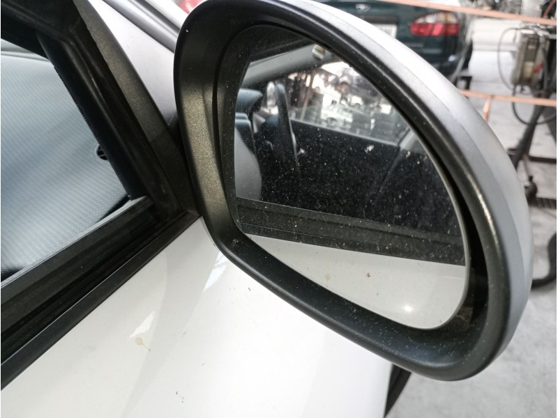 Recambio de retrovisor derecho para seat ibiza iii (6l1) 1.4 tdi referencia OEM IAM   