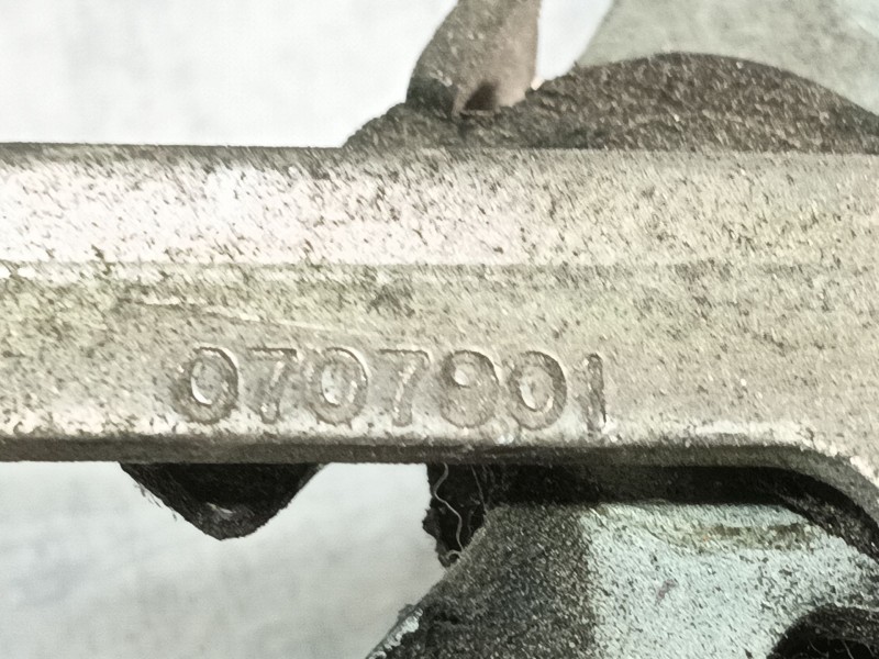 Recambio de cerradura capot para citroën c3 sx referencia OEM IAM  0707901 