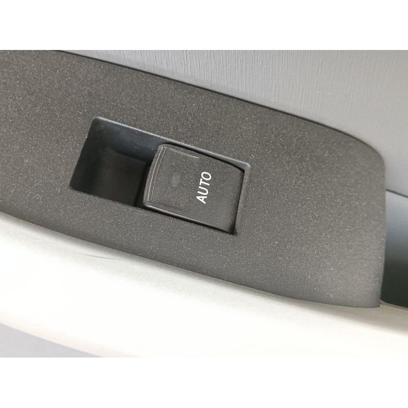 Recambio de puerta trasera derecha para toyota prius (_w3_) 1.8 hybrid (zvw3_) referencia OEM IAM COMPLETA  