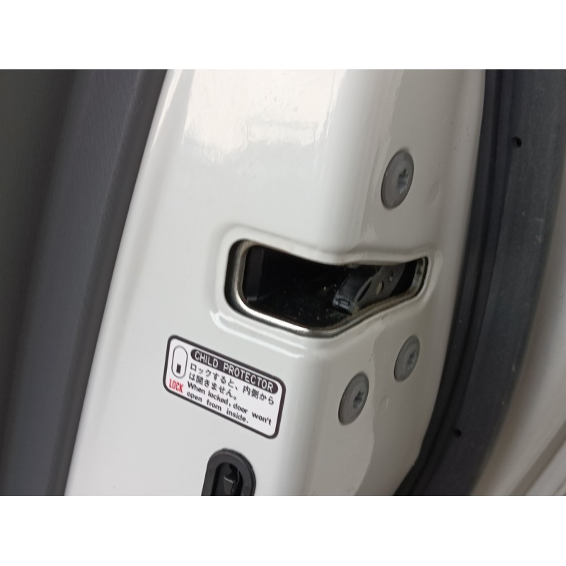 Recambio de puerta trasera derecha para toyota prius (_w3_) 1.8 hybrid (zvw3_) referencia OEM IAM COMPLETA  