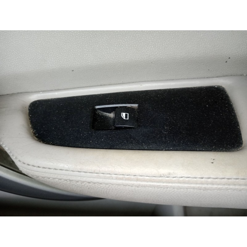 Recambio de mando elevalunas delantero derecho para bmw 1 (e87) 120 d referencia OEM IAM   