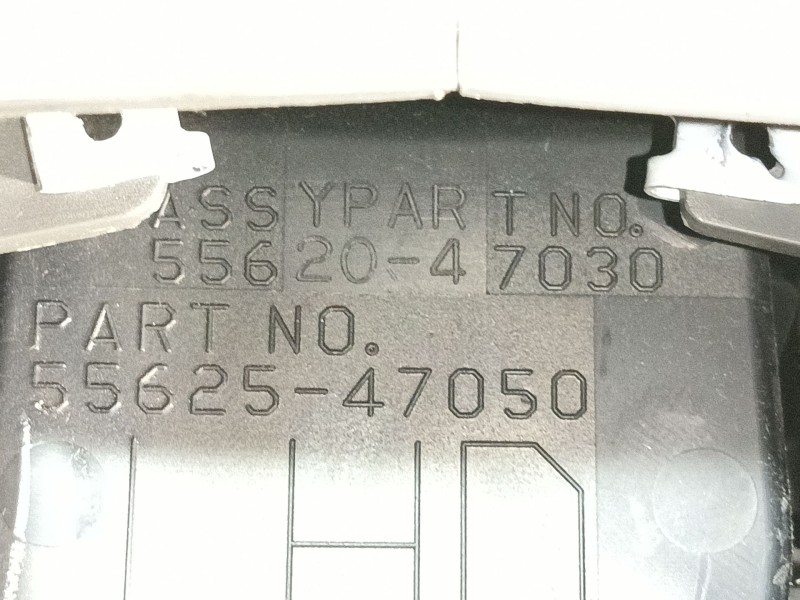 Recambio de consola central para toyota prius (_w3_) 1.8 hybrid (zvw3_) referencia OEM IAM   