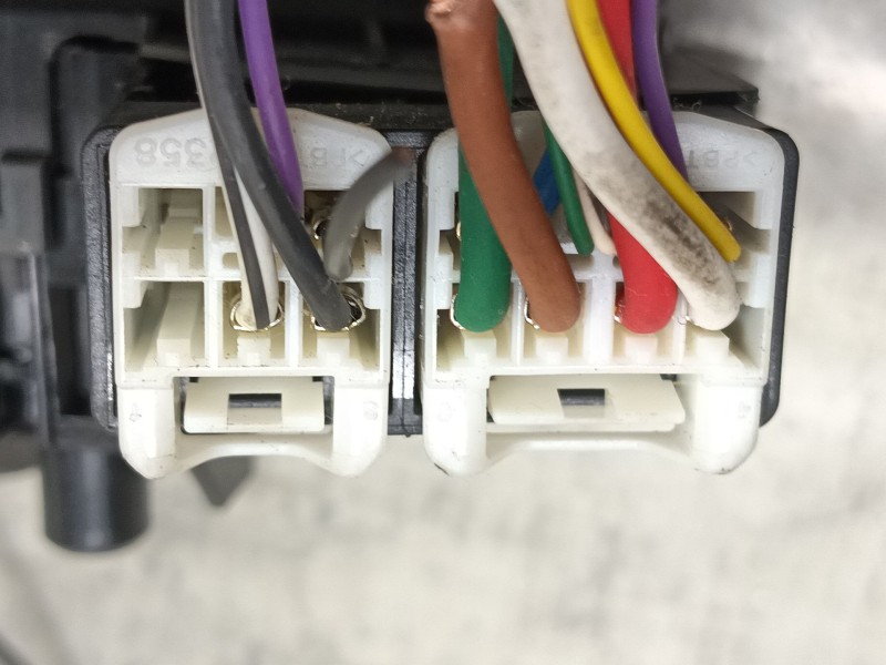 Recambio de mando limpia para toyota prius (_w3_) 1.8 hybrid (zvw3_) referencia OEM IAM   