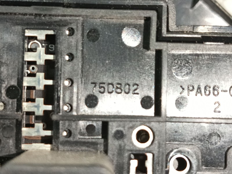 Recambio de interruptor para toyota prius (_w3_) 1.8 hybrid (zvw3_) referencia OEM IAM   