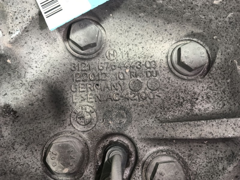 Recambio de mangueta delantera izquierda para bmw 1 (e87) 118 d referencia OEM IAM   