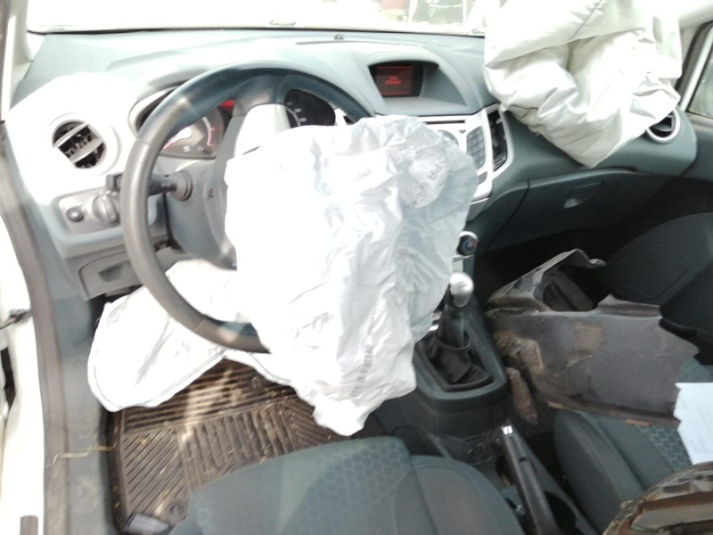 ford fiesta vi (cb1, ccn) del año 2010