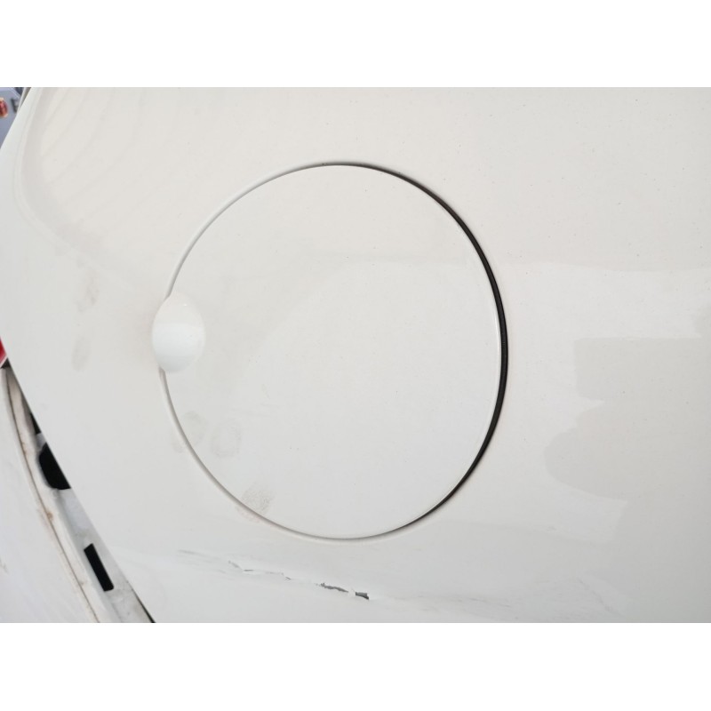 Recambio de tapa exterior combustible para seat leon (1p1) 1.9 tdi referencia OEM IAM   