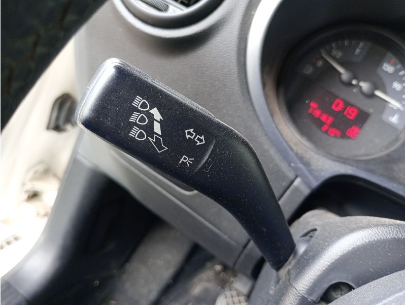 Recambio de mando intermitentes para seat leon (1p1) 1.9 tdi referencia OEM IAM   