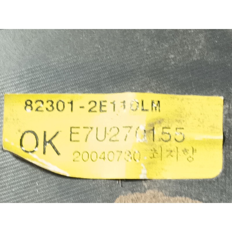 Recambio de guarnecido puerta delantera izquierda para hyundai tucson (jm) 2.0 crdi cat referencia OEM IAM  823012E110LM 