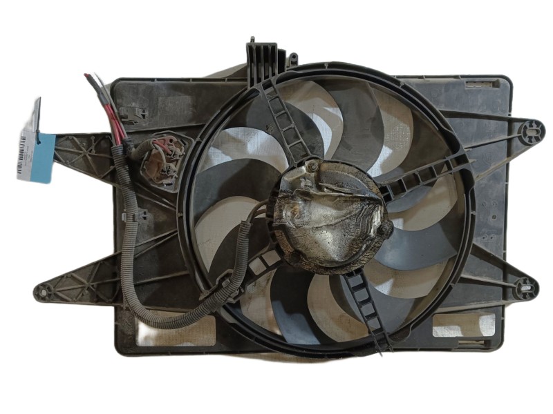 Recambio de electroventilador para fiat doblo (119) 1.9 diesel cat referencia OEM IAM 832700200  