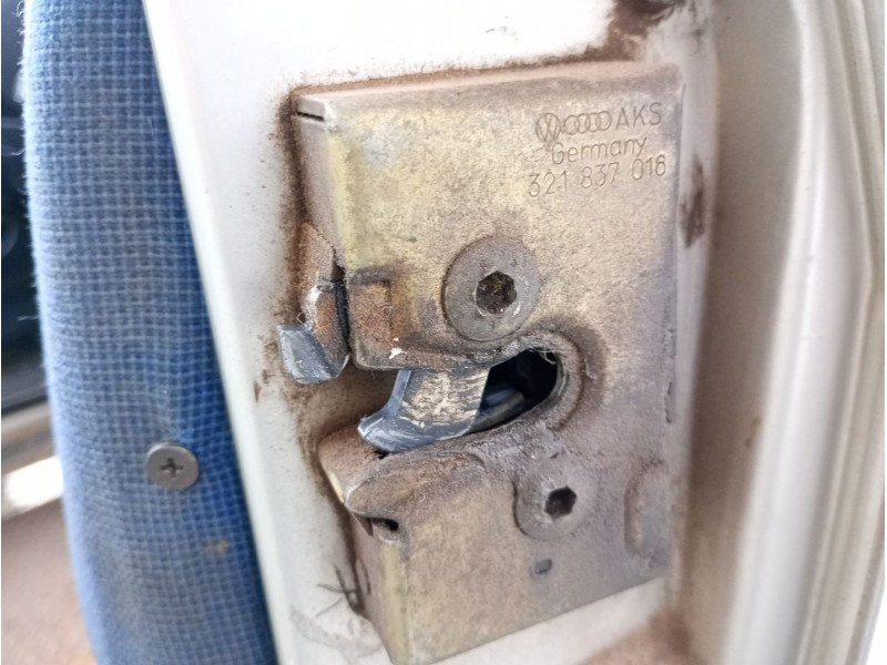 Recambio de cerradura puerta delantera derecha para volkswagen polo classic (86c, 80) 1.3 referencia OEM IAM   