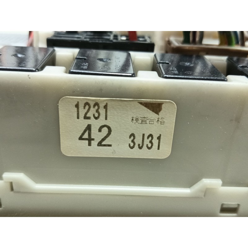 Recambio de caja reles / fusibles para nissan micra (k12e) acenta referencia OEM IAM  1231723J31 