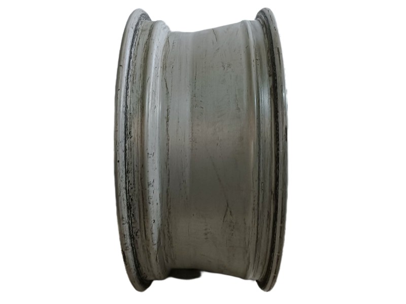 Recambio de llanta para skoda rapid spaceback (nh1) 1.6 tdi referencia OEM IAM 5JA601025H ET46 7Jx17H2