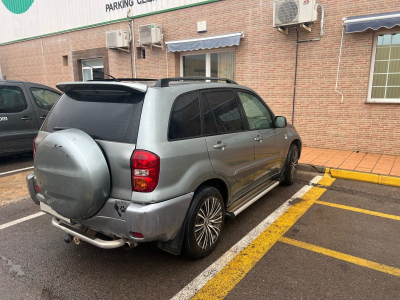 toyota rav 4 ii (_a2_) del año 2004