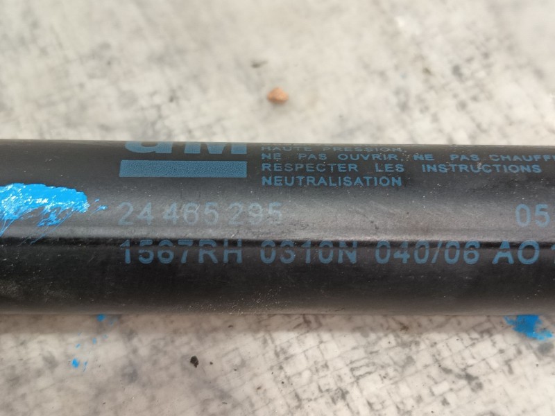 Recambio de amortiguadores capo para opel astra h berlina cosmo referencia OEM IAM   