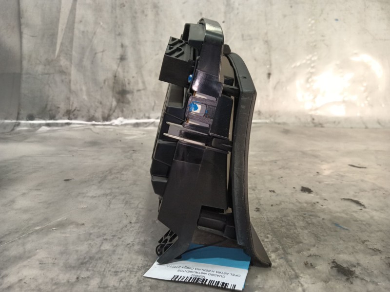 Recambio de cuadro instrumentos para opel astra h berlina cosmo referencia OEM IAM   