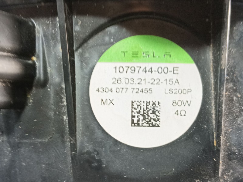 Recambio de altavoz para tesla model 3 (5yj3) ev awd referencia OEM IAM   
