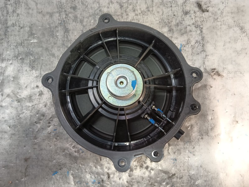 Recambio de altavoz para tesla model 3 (5yj3) ev awd referencia OEM IAM   