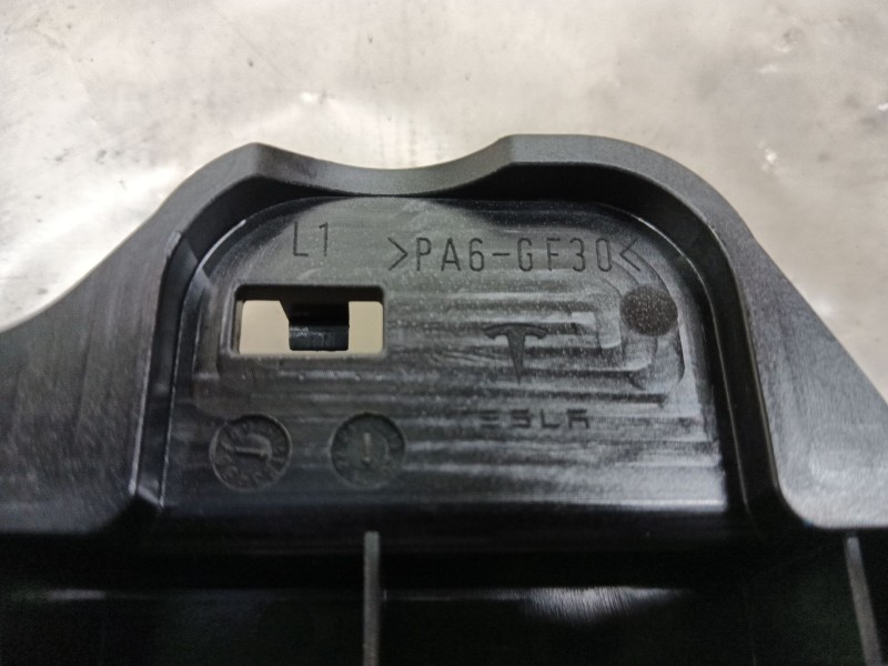 Recambio de maneta exterior trasera izquierda para tesla model 3 (5yj3) ev awd referencia OEM IAM   