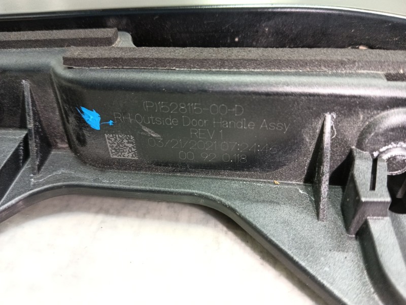 Recambio de maneta exterior trasera derecha para tesla model 3 (5yj3) ev awd referencia OEM IAM   