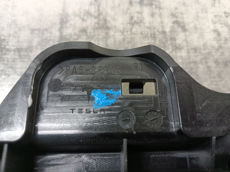 Recambio de maneta exterior delantera derecha para tesla model 3 (5yj3) ev awd referencia OEM IAM   