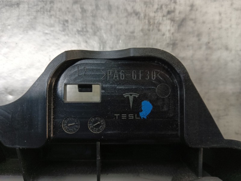 Recambio de maneta exterior delantera izquierda para tesla model 3 (5yj3) ev awd referencia OEM IAM   