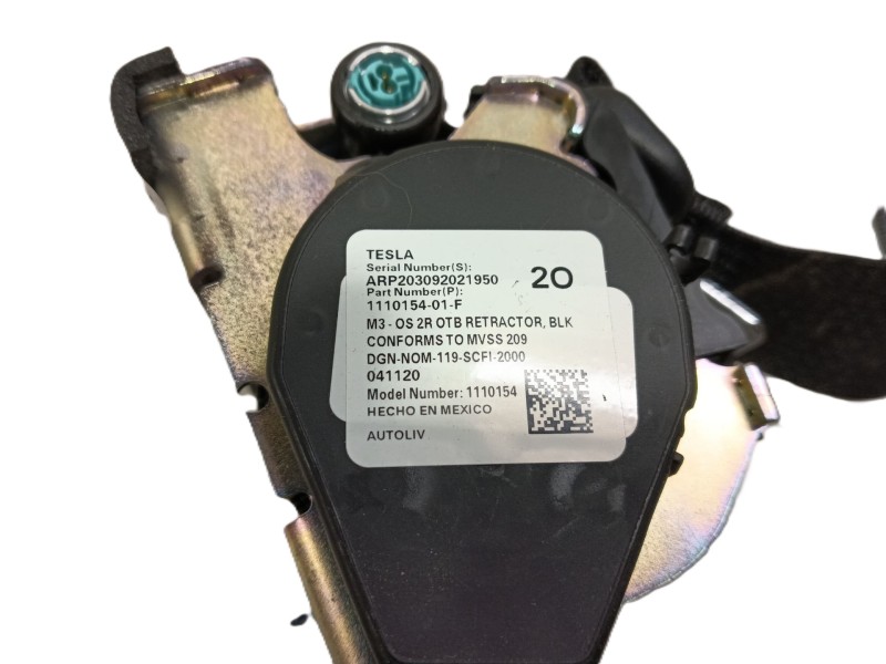 Recambio de cinturon seguridad trasero derecho para tesla model 3 (5yj3) ev awd referencia OEM IAM   