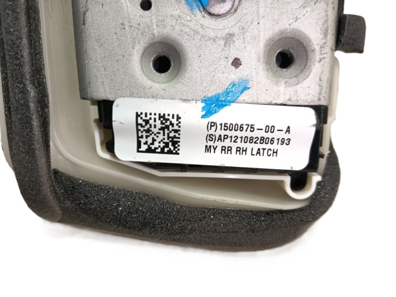 Recambio de cerradura puerta trasera derecha para tesla model 3 (5yj3) ev awd referencia OEM IAM   