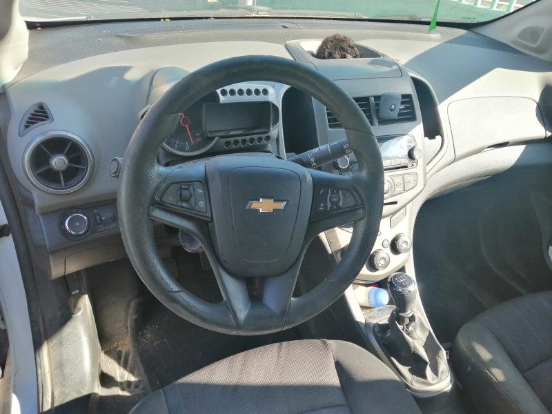 chevrolet aveo hatchback (t300) del año 2012