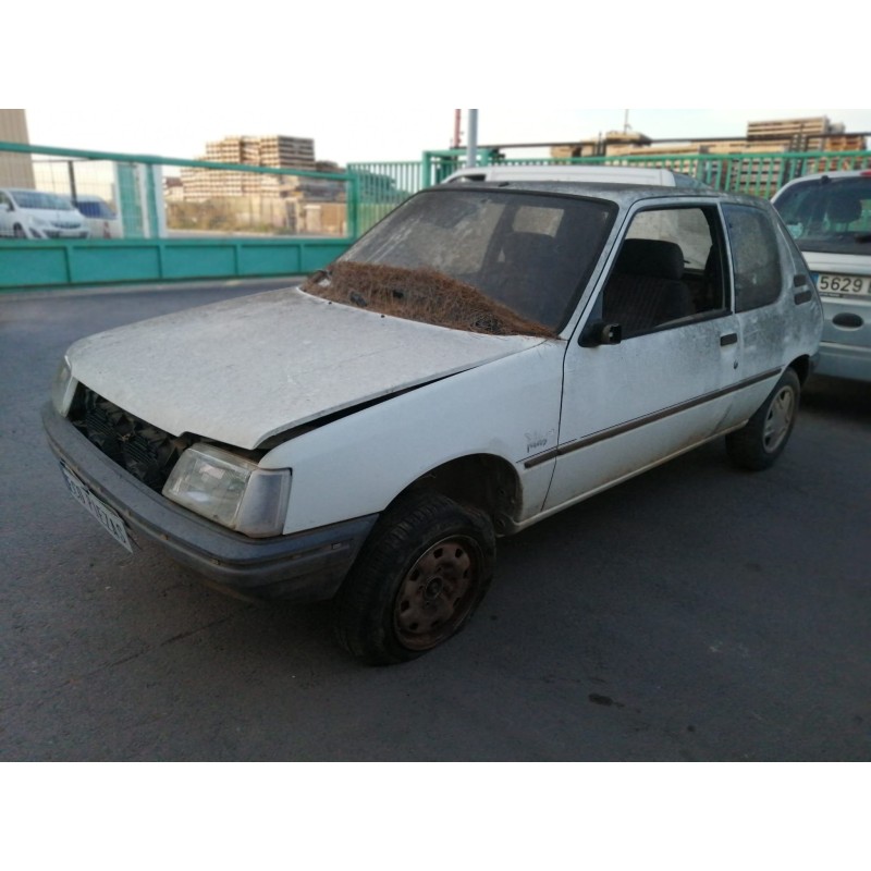 peugeot 205 i descapotable (741b, 20d) del año 1993