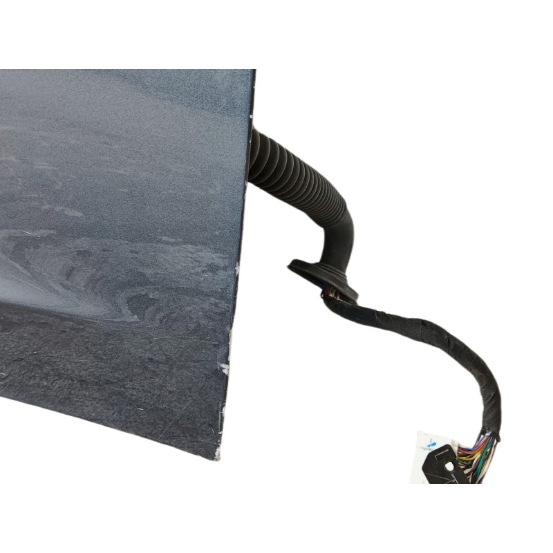 Recambio de puerta delantera derecha para tesla model 3 (5yj3) ev awd referencia OEM IAM 1081438S0G  1081420ECC