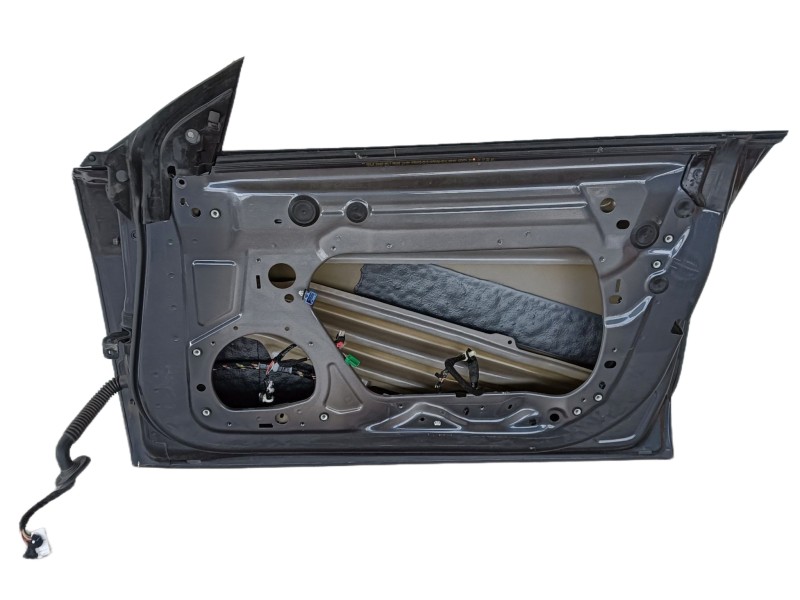 Recambio de puerta delantera derecha para tesla model 3 (5yj3) ev awd referencia OEM IAM 1081438S0G  1081420ECC