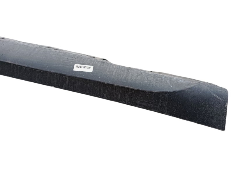 Recambio de faldon lateral para bmw x1 (e84) xdrive 18d referencia OEM IAM   DERECHO