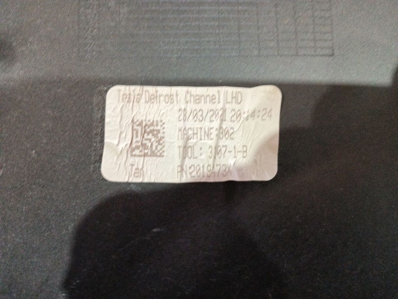 Recambio de salpicadero para tesla model 3 (5yj3) ev awd referencia OEM IAM   