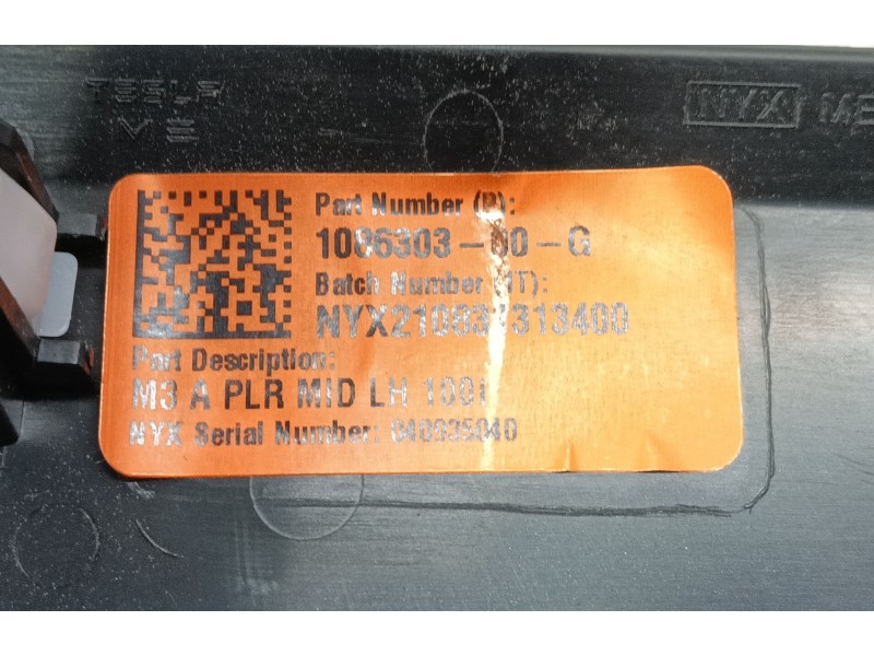 Recambio de salpicadero para tesla model 3 (5yj3) ev awd referencia OEM IAM   