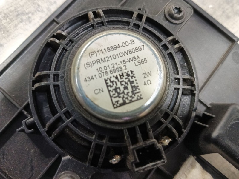 Recambio de salpicadero para tesla model 3 (5yj3) ev awd referencia OEM IAM   