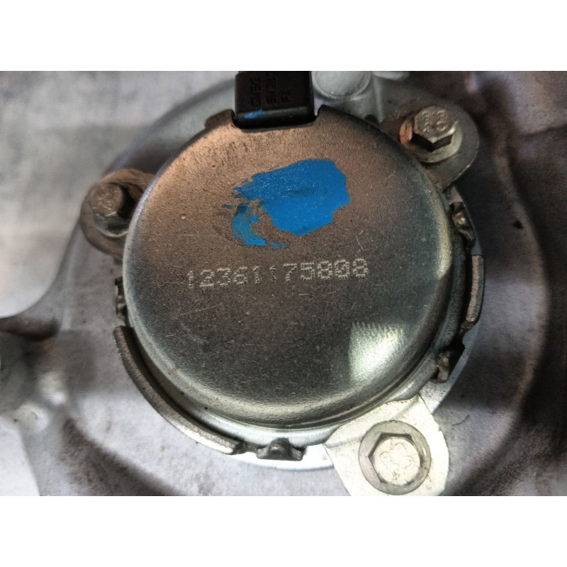 Recambio de tapa distribucion para ford c-max titanium referencia OEM IAM   