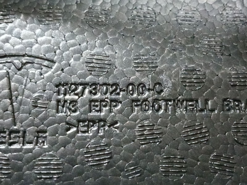 Recambio de alfombrilla para tesla model 3 (5yj3) ev awd referencia OEM IAM   