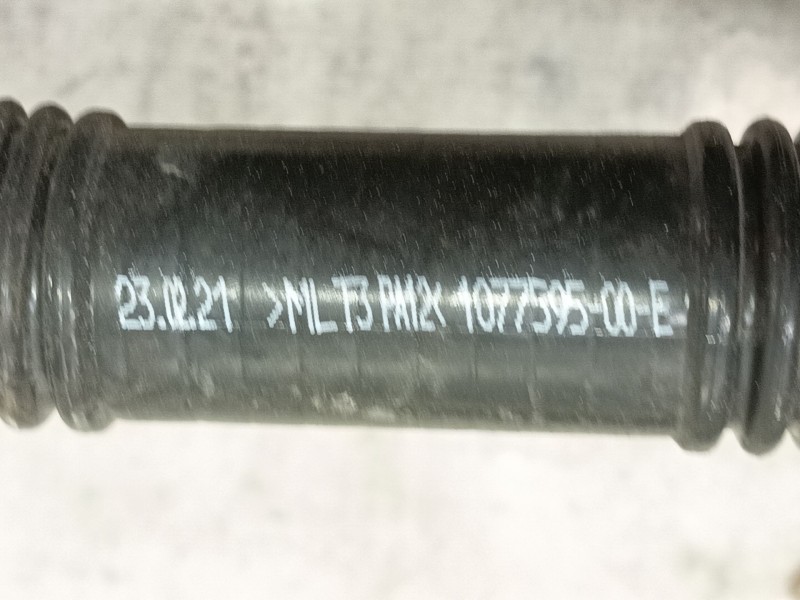 Recambio de tubo para tesla model 3 (5yj3) ev awd referencia OEM IAM   