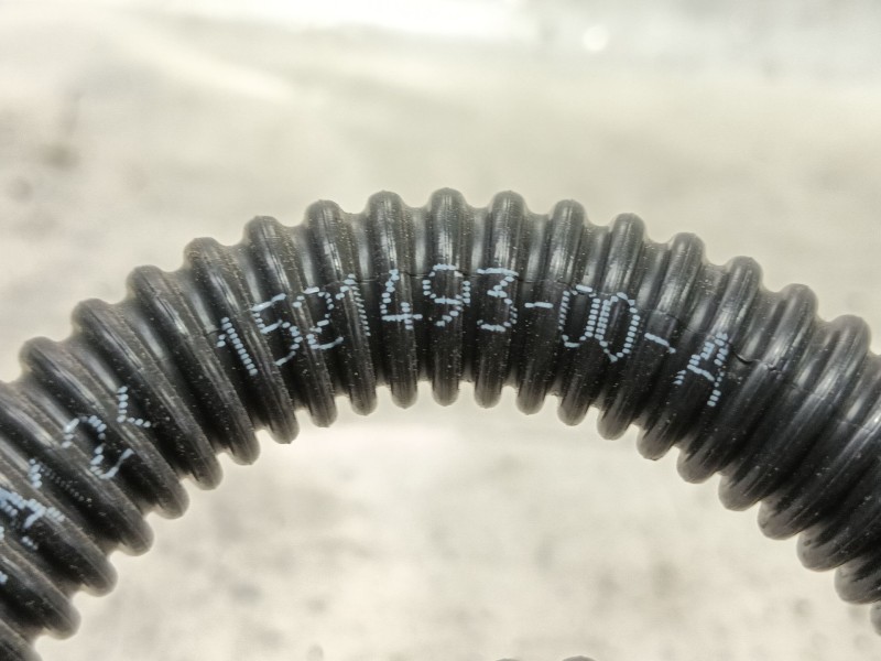 Recambio de tubo para tesla model 3 (5yj3) ev awd referencia OEM IAM   