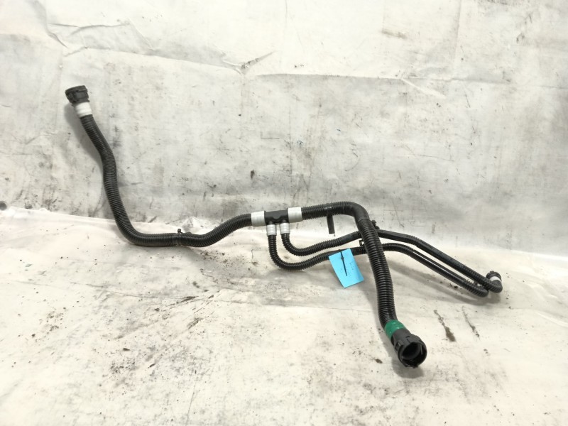 Recambio de tubo para tesla model 3 (5yj3) ev awd referencia OEM IAM   