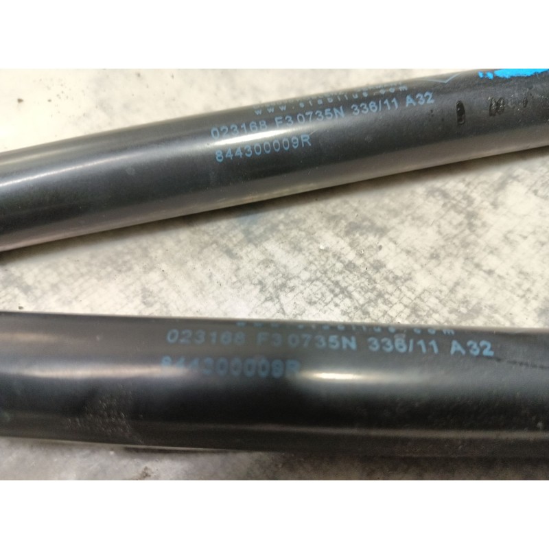 Recambio de amortiguadores maletero / porton para renault megane iii sport tourer business referencia OEM IAM   