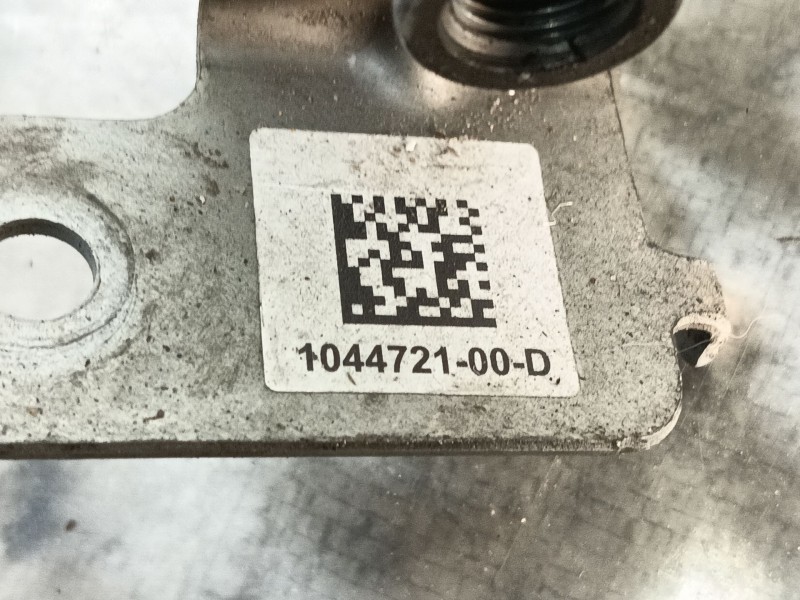 Recambio de tubo para tesla model 3 (5yj3) ev awd referencia OEM IAM   LATIGUILLO DE FRENO