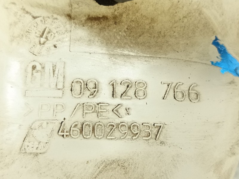 Recambio de deposito expansion para opel corsa c cosmo referencia OEM IAM   