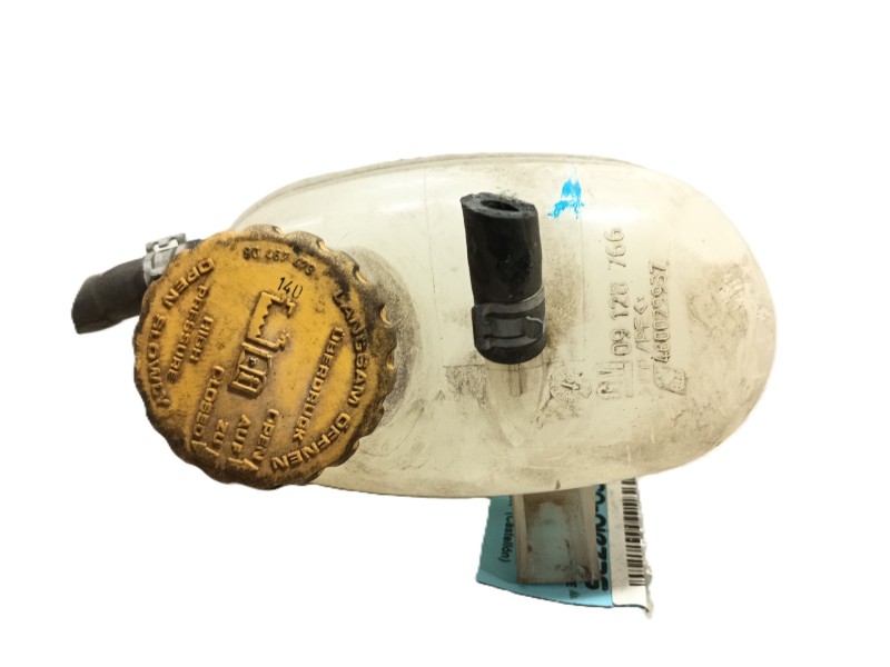 Recambio de deposito expansion para opel corsa c cosmo referencia OEM IAM   