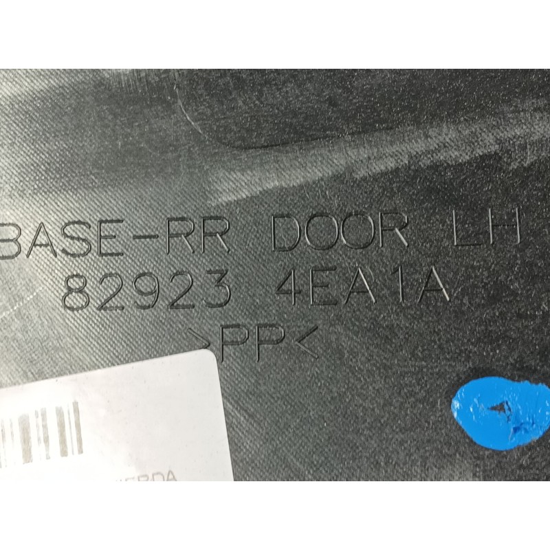Recambio de guarnecido puerta trasera izquierda para nissan qashqai ii suv (j11, j11_) 1.2 dig-t referencia OEM IAM   